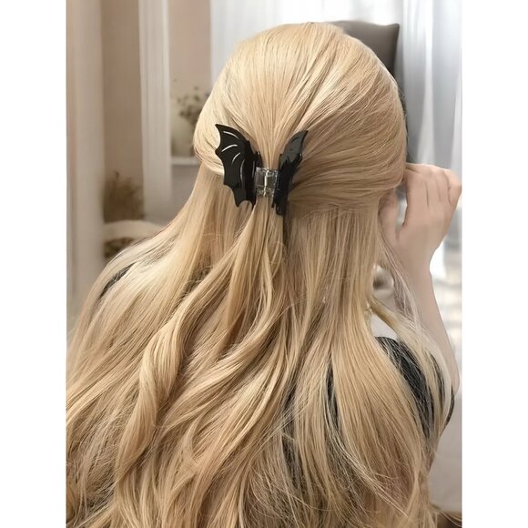 HALLOWEEN BAT CLAW CLIP - Picture 2 of 10